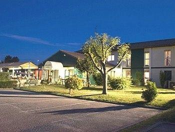 Logis Hotel Horus Restaurant Les Bruyeres Toulenne 외부 사진
