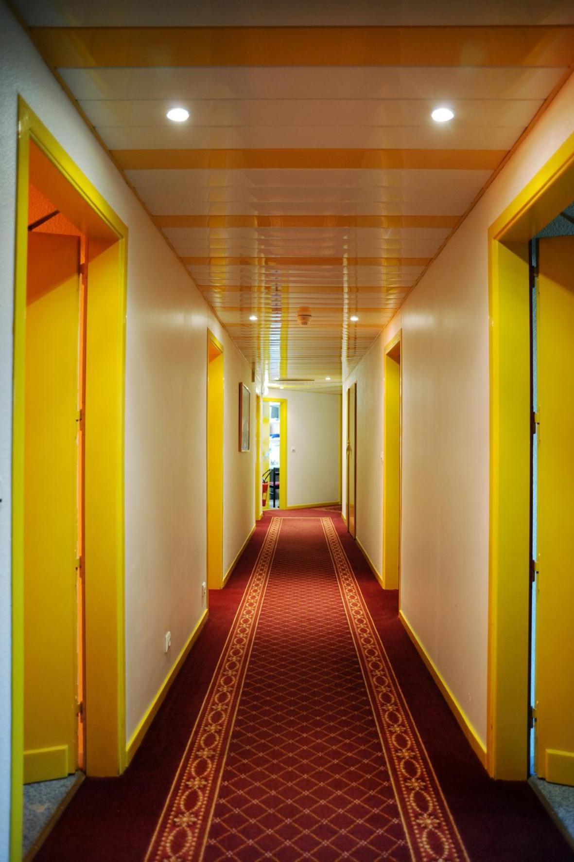 Logis Hotel Horus Restaurant Les Bruyeres Toulenne 외부 사진