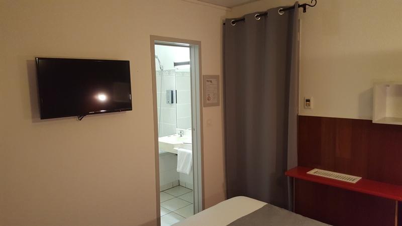 Logis Hotel Horus Restaurant Les Bruyeres Toulenne 외부 사진