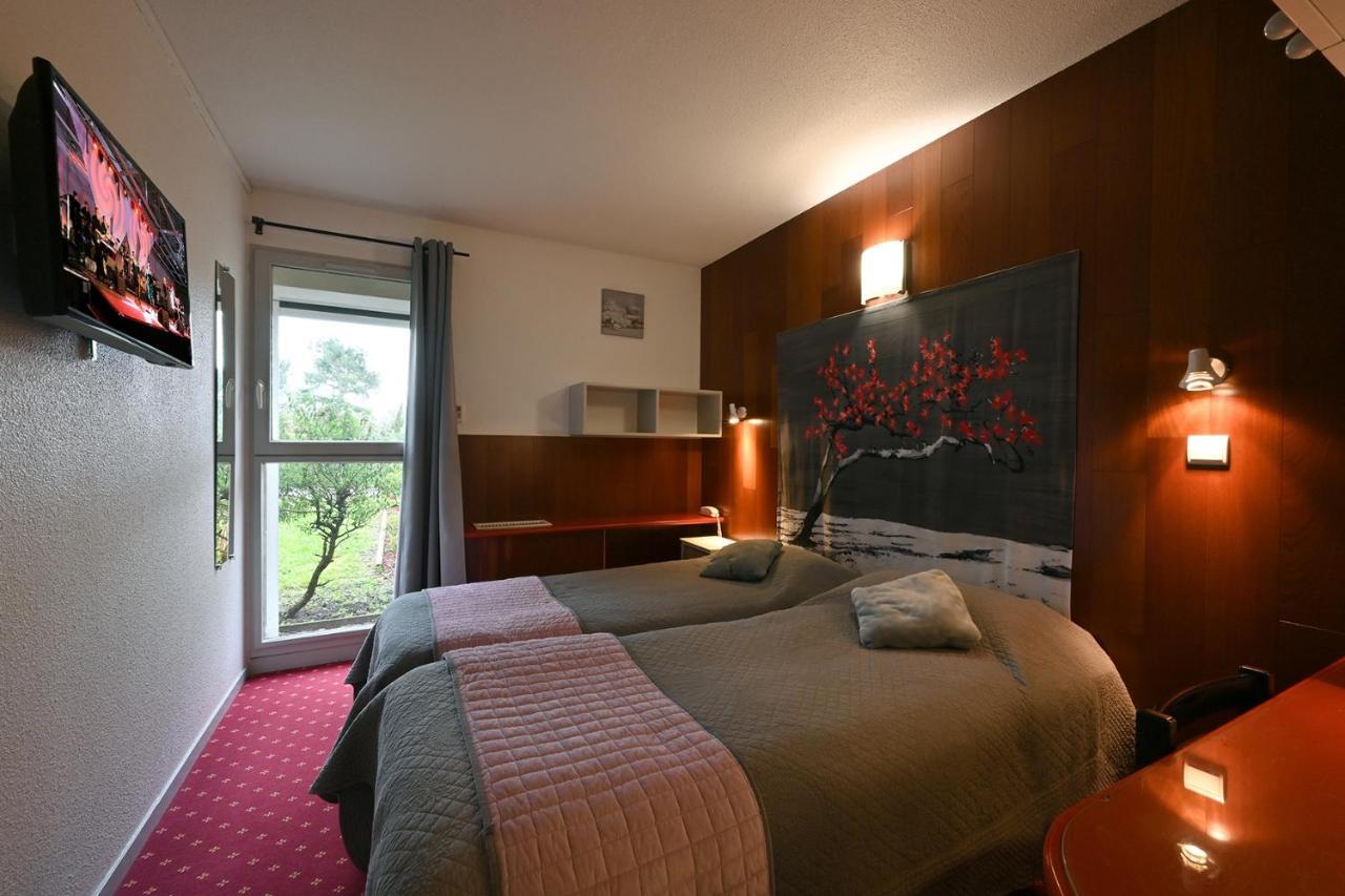 Logis Hotel Horus Restaurant Les Bruyeres Toulenne 외부 사진